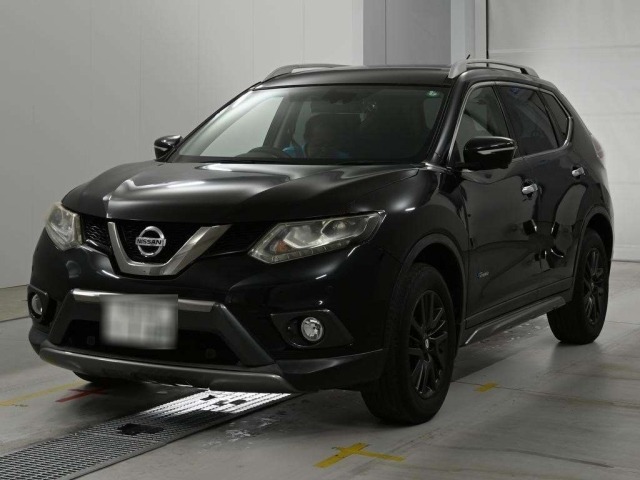 Nissan X-TRAIL 2015 8596071-0