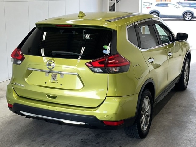 Nissan X-TRAIL 2018 8596080-1