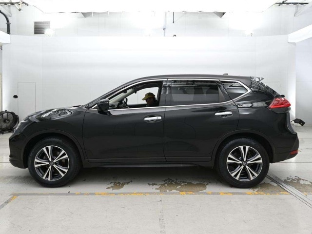 Nissan X-TRAIL 2019 8596115-4