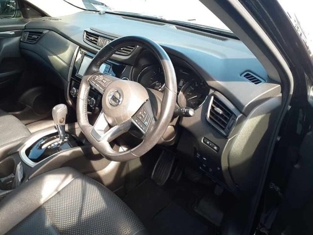 Nissan X-TRAIL 2019 8596115-9