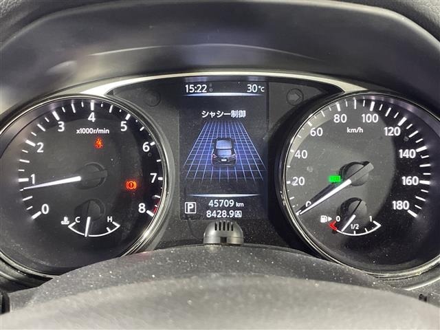 Nissan X-TRAIL 2015 8596574-17