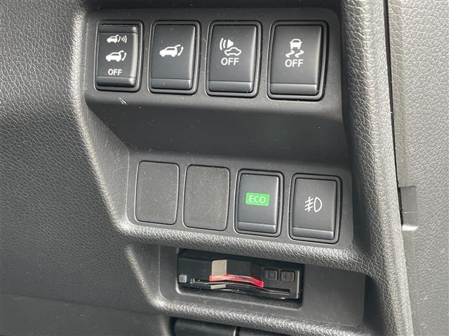 Nissan X-TRAIL 2016 8596625-19
