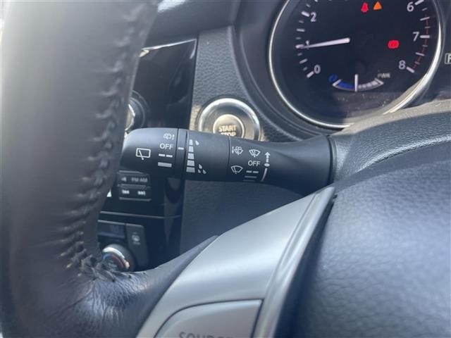 Nissan X-TRAIL 2015 8596680-17