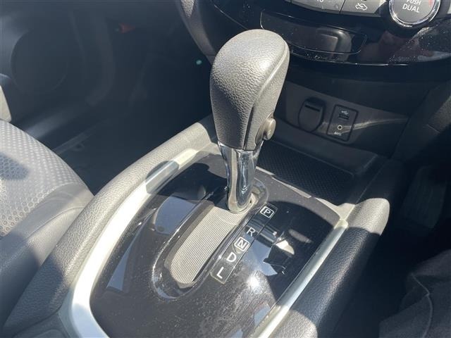 Nissan X-TRAIL 2015 8596680-9