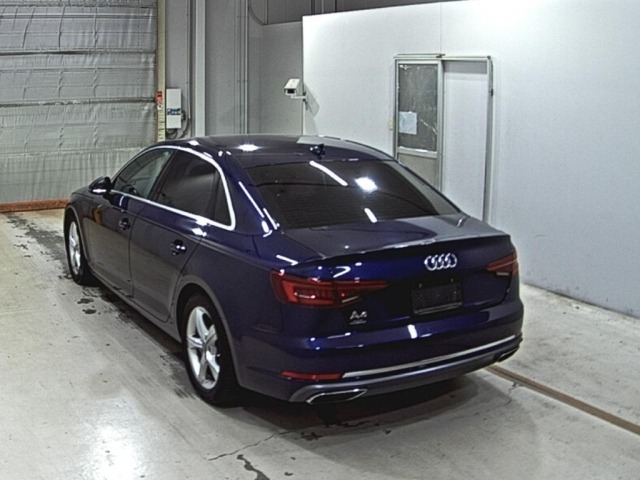 Audi A4 2019 8610552-1