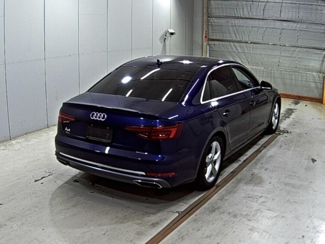 Audi A4 2019 8610552-5