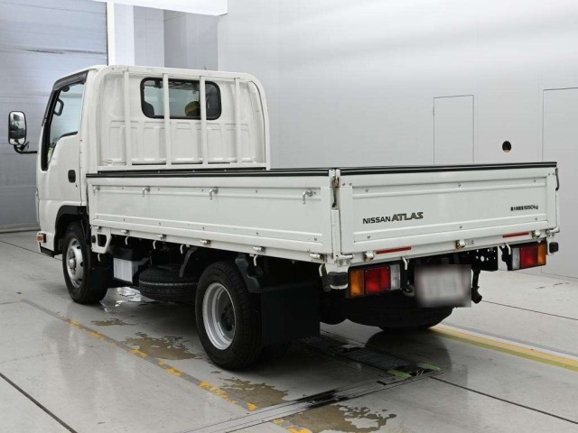 Nissan ATLAS 2021 8598969-6