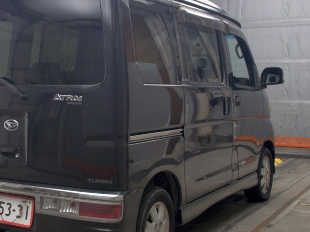 Daihatsu ATRAI WAGON 2011 8610566-5