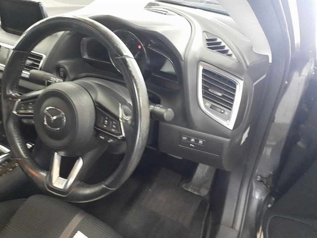 Mazda AXELA 2017 8609497-9