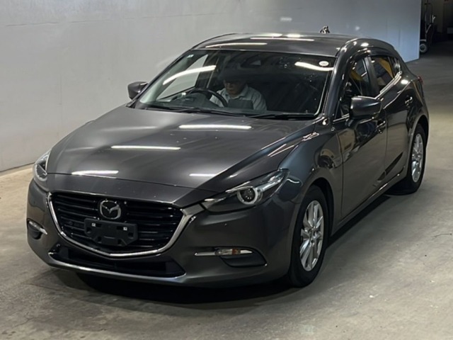 Mazda AXELA 2018 8609546-0