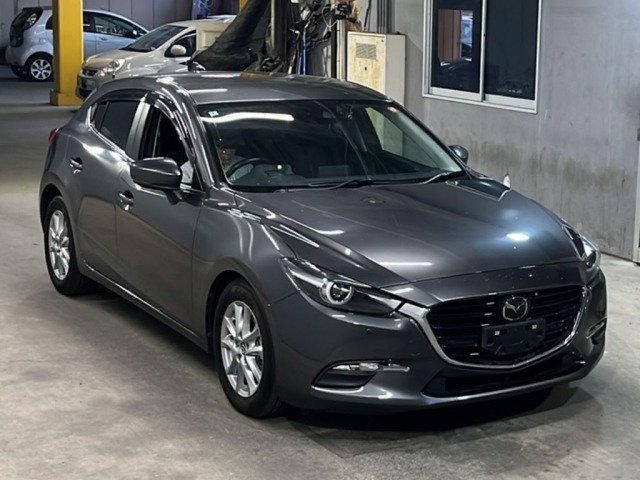 Mazda AXELA 2018 8609546-4