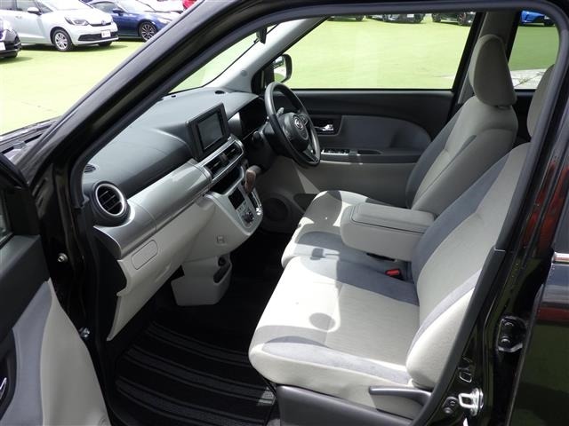 Daihatsu CAST 2018 8598639-23