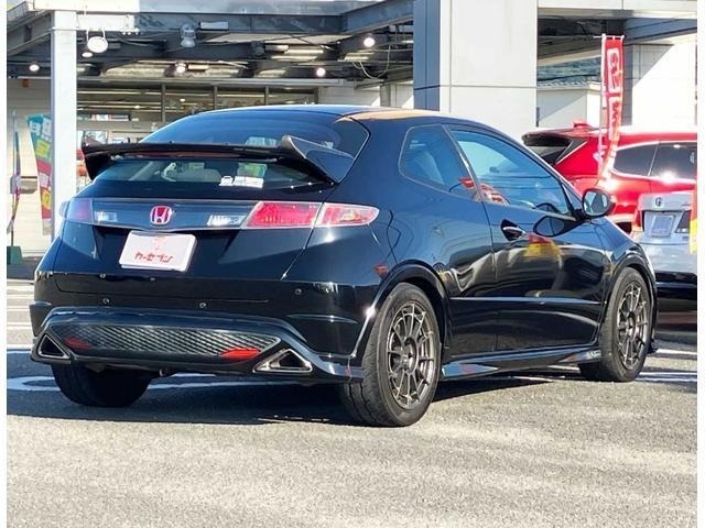 Honda CIVIC 2010 8608325-1