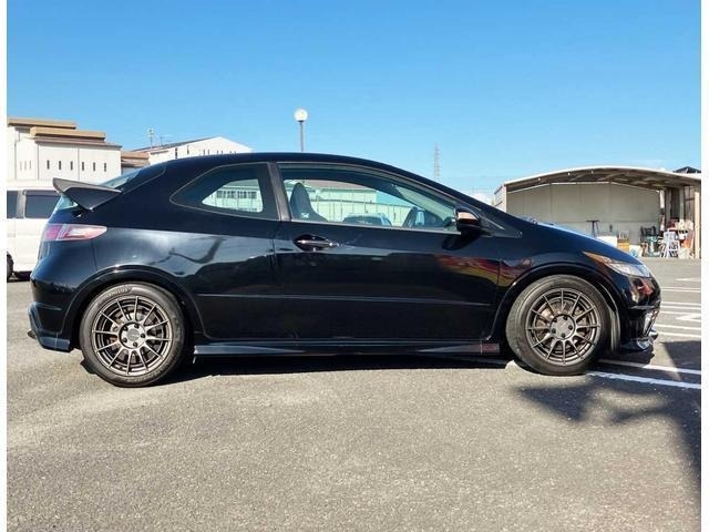 Honda CIVIC 2010 8608325-15