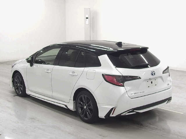 Toyota COROLLA TOURING 2022 8598636-1