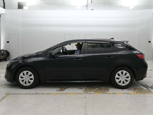 Toyota COROLLA TOURING 2023 8598641-4