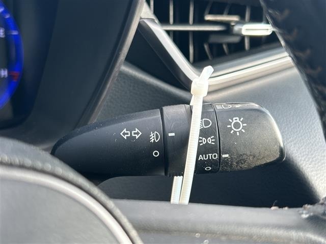 Toyota COROLLA TOURING 2019 8598812-3