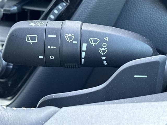 Toyota COROLLA 2025 8604804-11