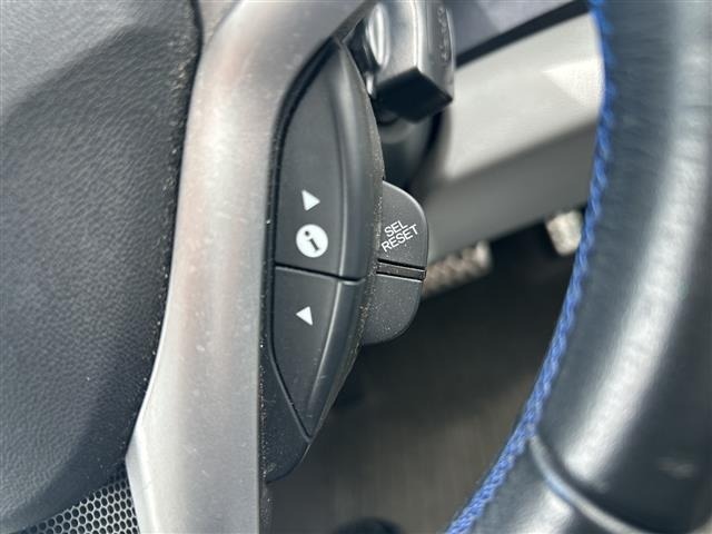 Honda CR-Z 2010 8601595-12