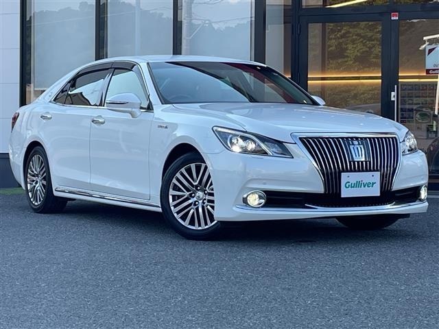 Toyota CROWN MAJESTA 2015 8607592-0