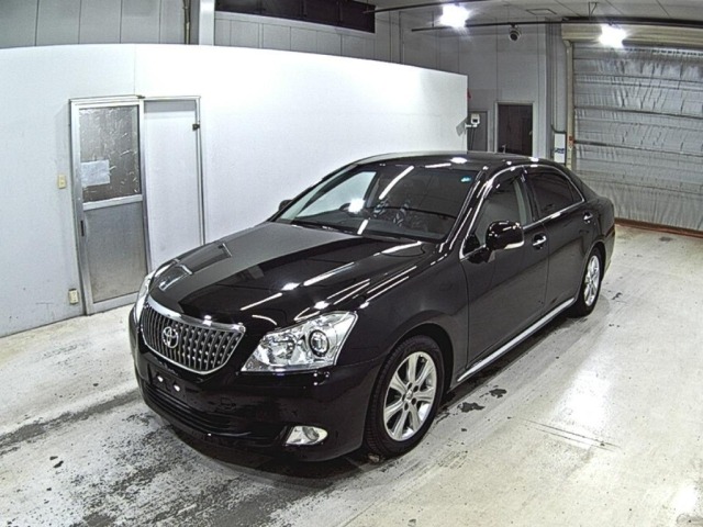 Toyota CROWN MAJESTA 2009 8607596-4