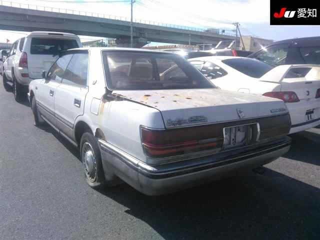 Toyota CROWN 1987 8605293-1