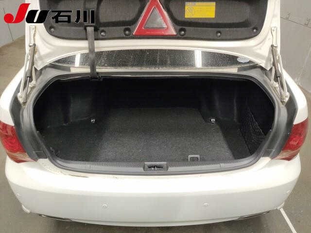 Toyota CROWN 2009 8605325-6