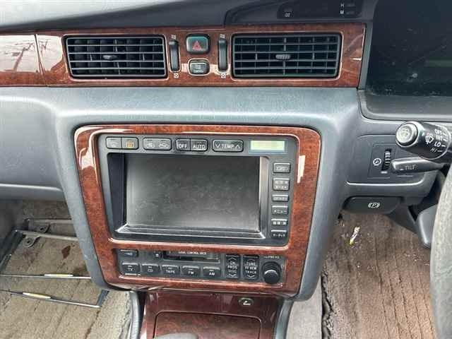 Toyota CROWN 1998 8605339-6