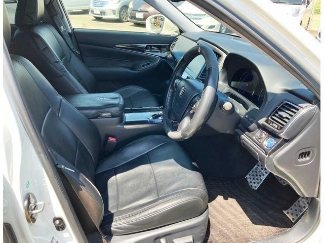 Toyota CROWN 2014 8605415-16