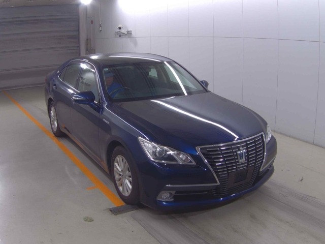 Toyota CROWN 2013 8605501-0