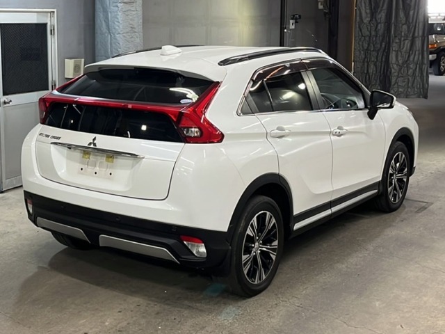 Mitsubishi ECLIPSE CROSS 2019 8604516-5