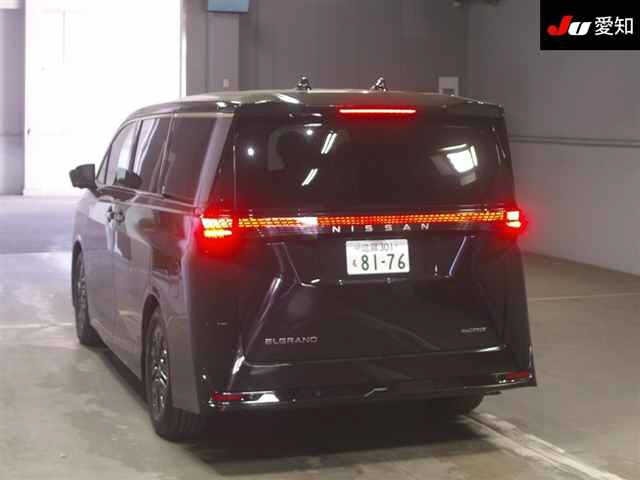 Nissan ELGRAND 2026 8598168-1