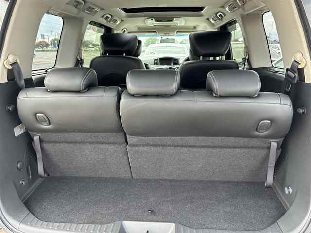 Nissan ELGRAND 2011 8598172-10