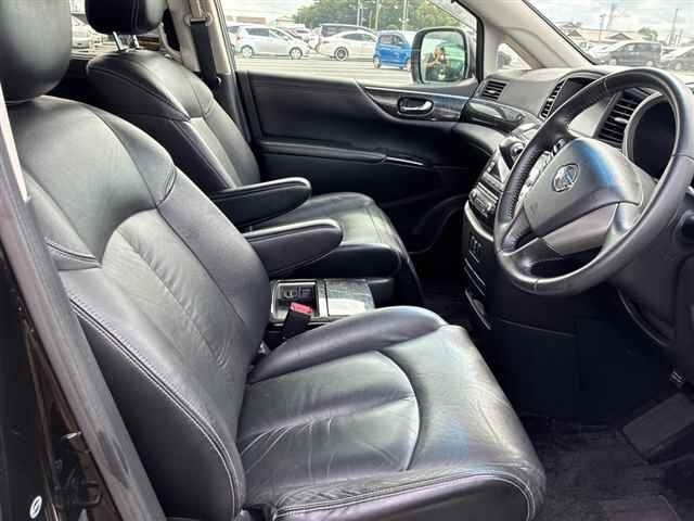 Nissan ELGRAND 2011 8598172-7
