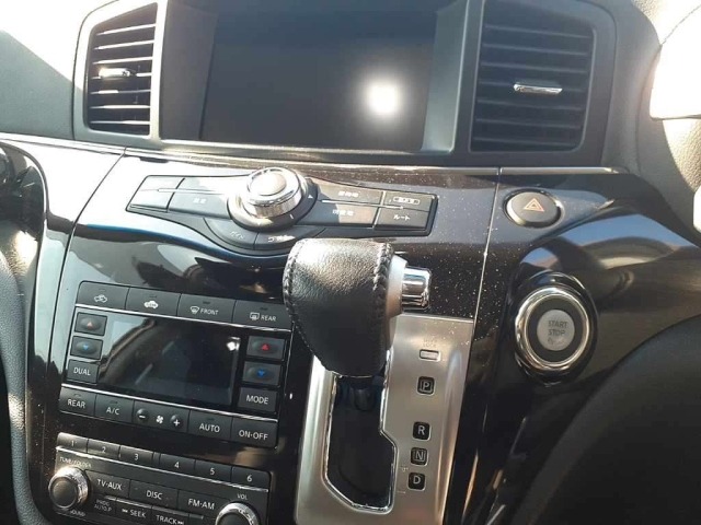 Nissan ELGRAND 2011 8598178-12