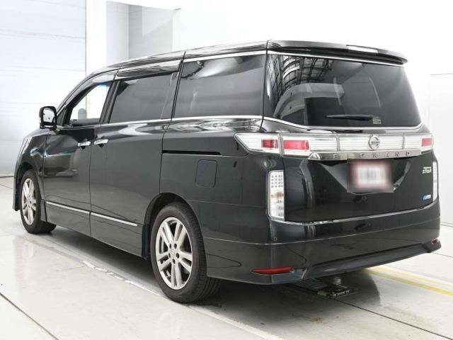 Nissan ELGRAND 2011 8598178-6