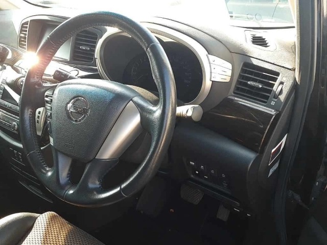 Nissan ELGRAND 2011 8598178-9