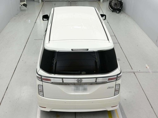 Nissan ELGRAND 2014 8598179-8