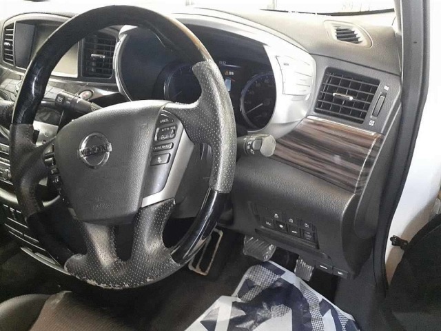 Nissan ELGRAND 2014 8598179-9