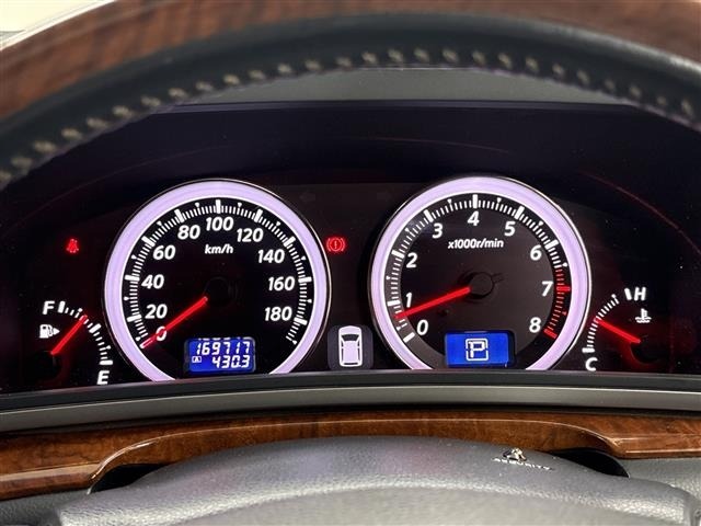 Nissan ELGRAND 2008 8598239-3