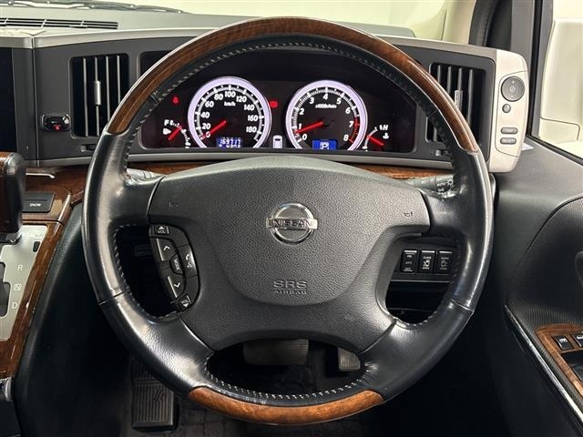 Nissan ELGRAND 2008 8598239-5