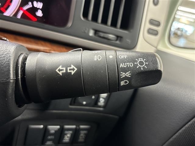 Nissan ELGRAND 2008 8598239-9