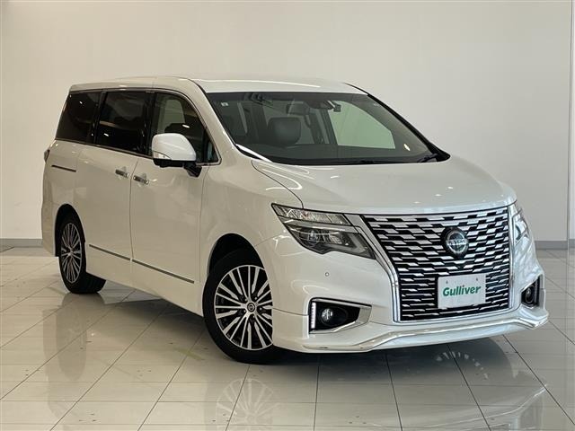 Nissan ELGRAND 2021 8598244-0