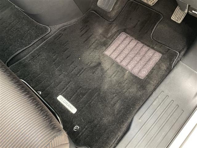Nissan ELGRAND 2021 8598244-14