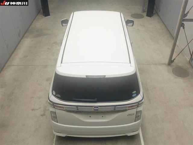 Nissan ELGRAND 2014 8598245-5