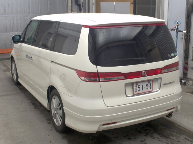 Honda ELYSION 2011 8608513-1
