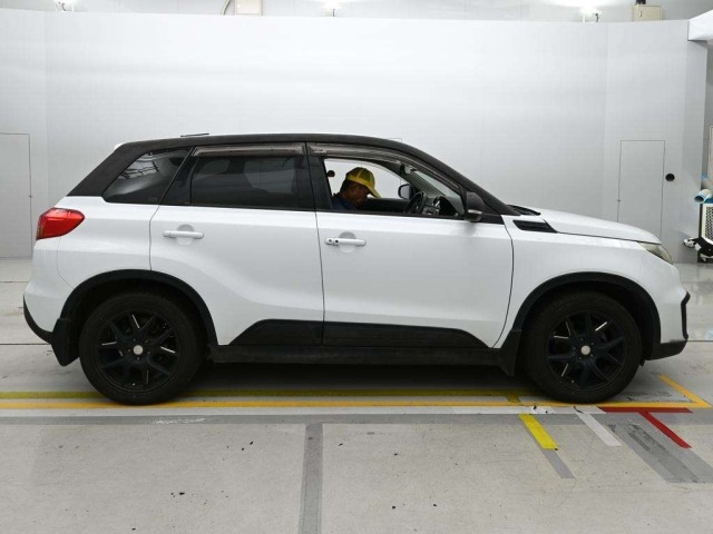 Suzuki ESCUDO 2015 8610786-3