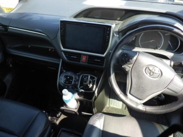 Toyota ESQUIRE 2015 8598073-3