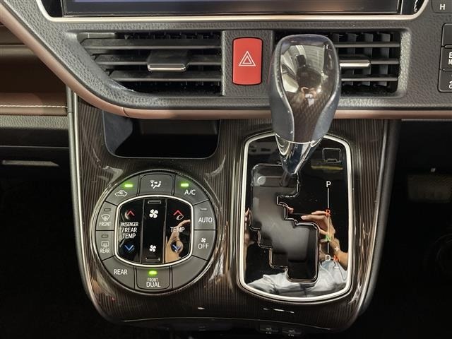 Toyota ESQUIRE 2018 8598130-3
