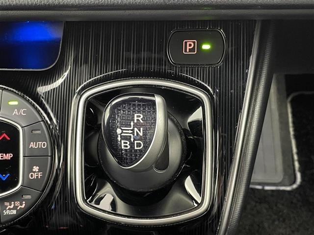 Toyota ESQUIRE 2020 8598135-4